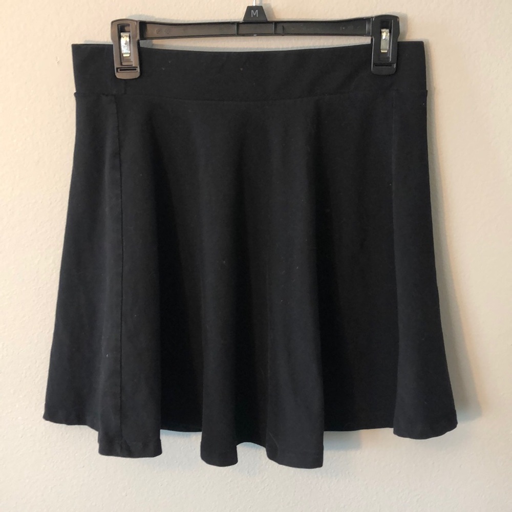 Black skater skirt